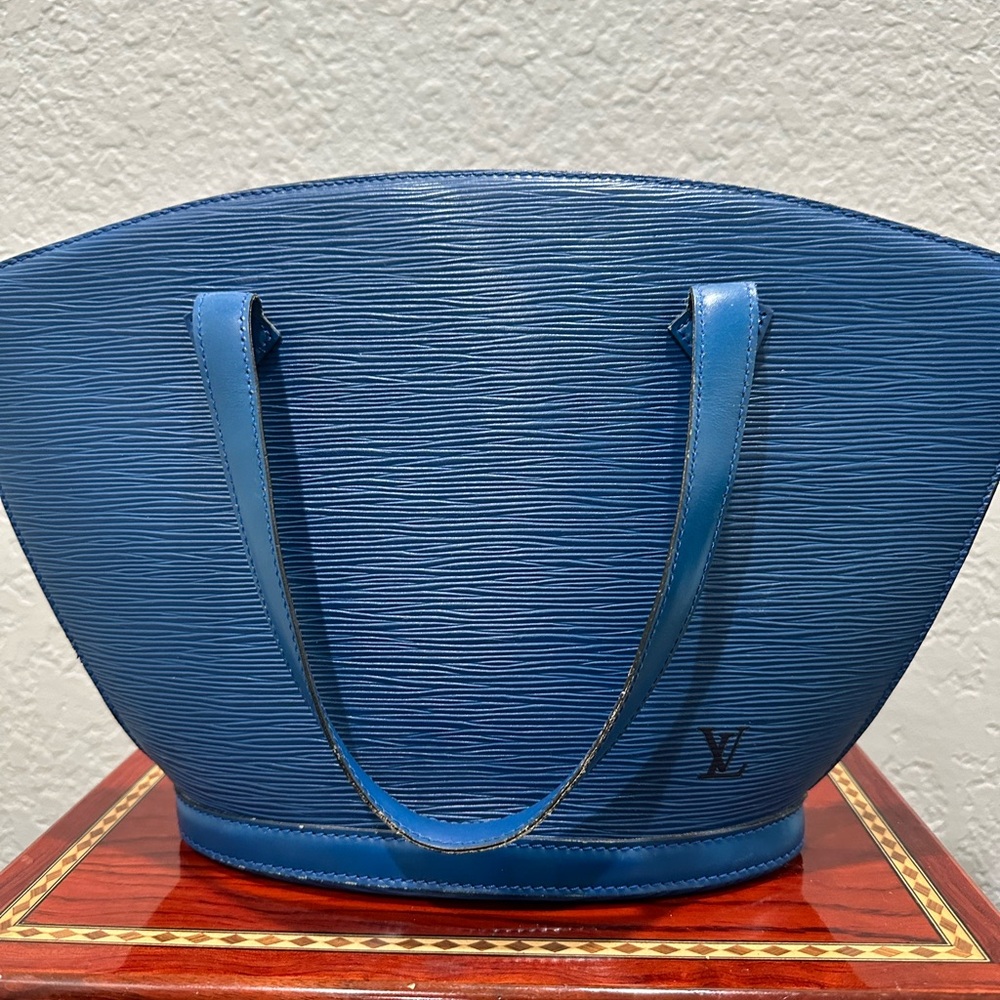 Louis Vuitton Blue Women's Bag -  Epi Leather Tote Saint Jacques